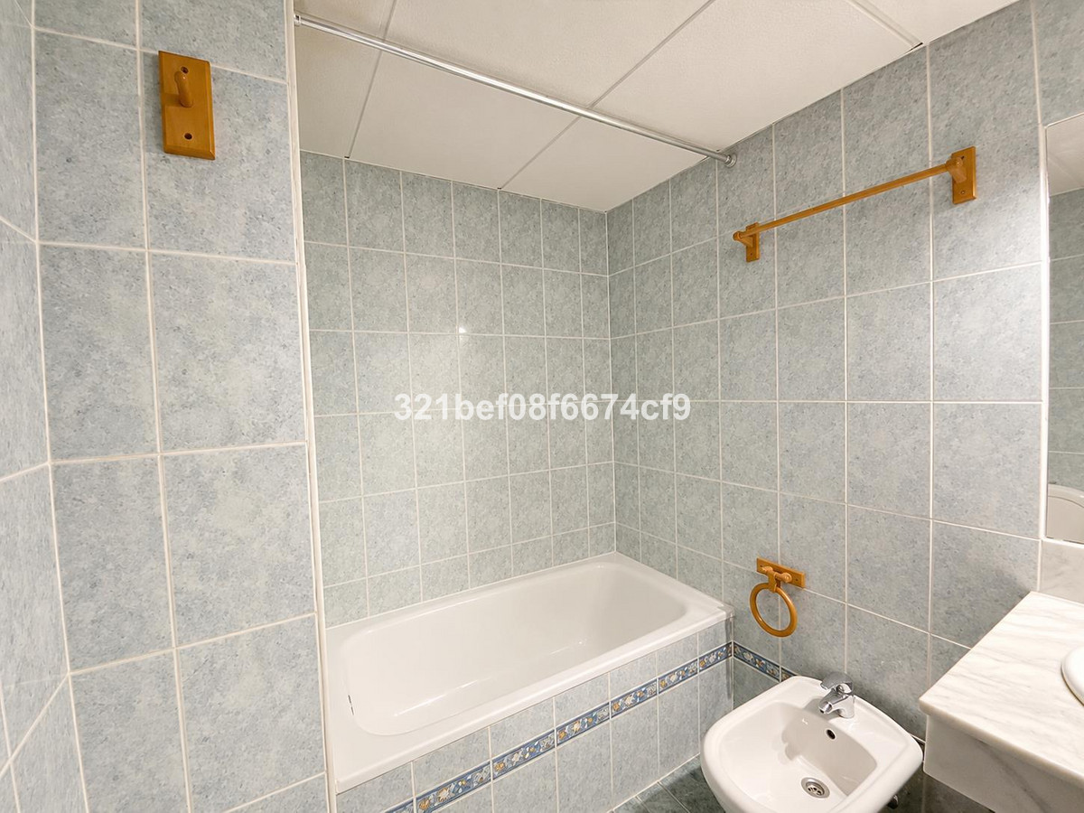 Appartement te koop in Teatinos | 4 slaapkamers H5510617