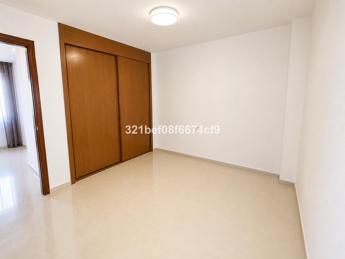 Appartement te koop in Teatinos | 4 slaapkamers H5510617