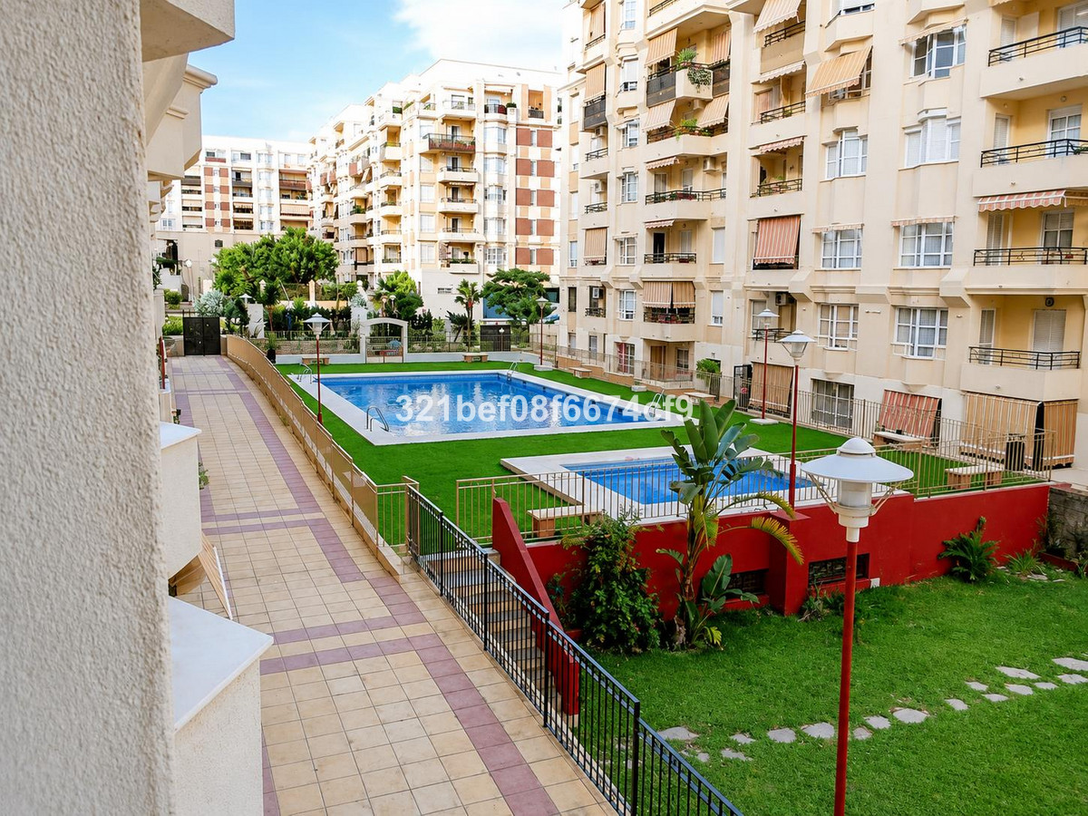 Appartement te koop in Teatinos | 4 slaapkamers H5510617