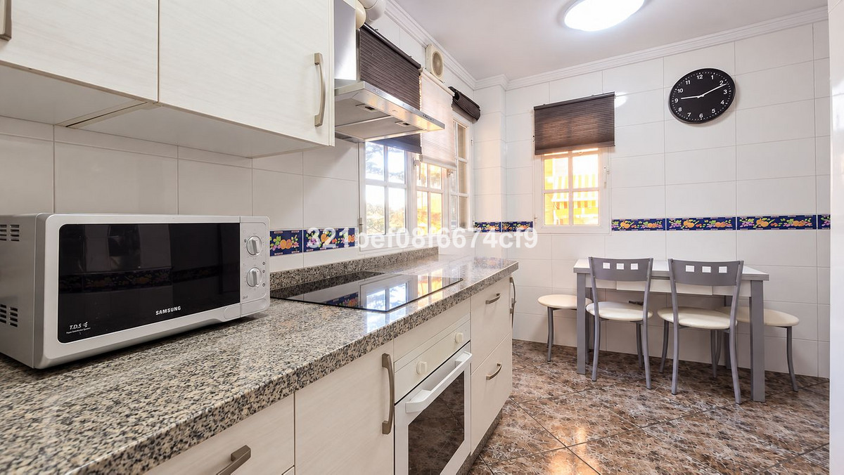 Appartement te koop in Teatinos | 4 slaapkamers H5524498