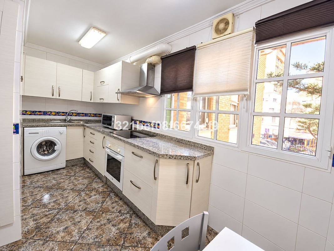 Appartement te koop in Teatinos | 4 slaapkamers H5524498