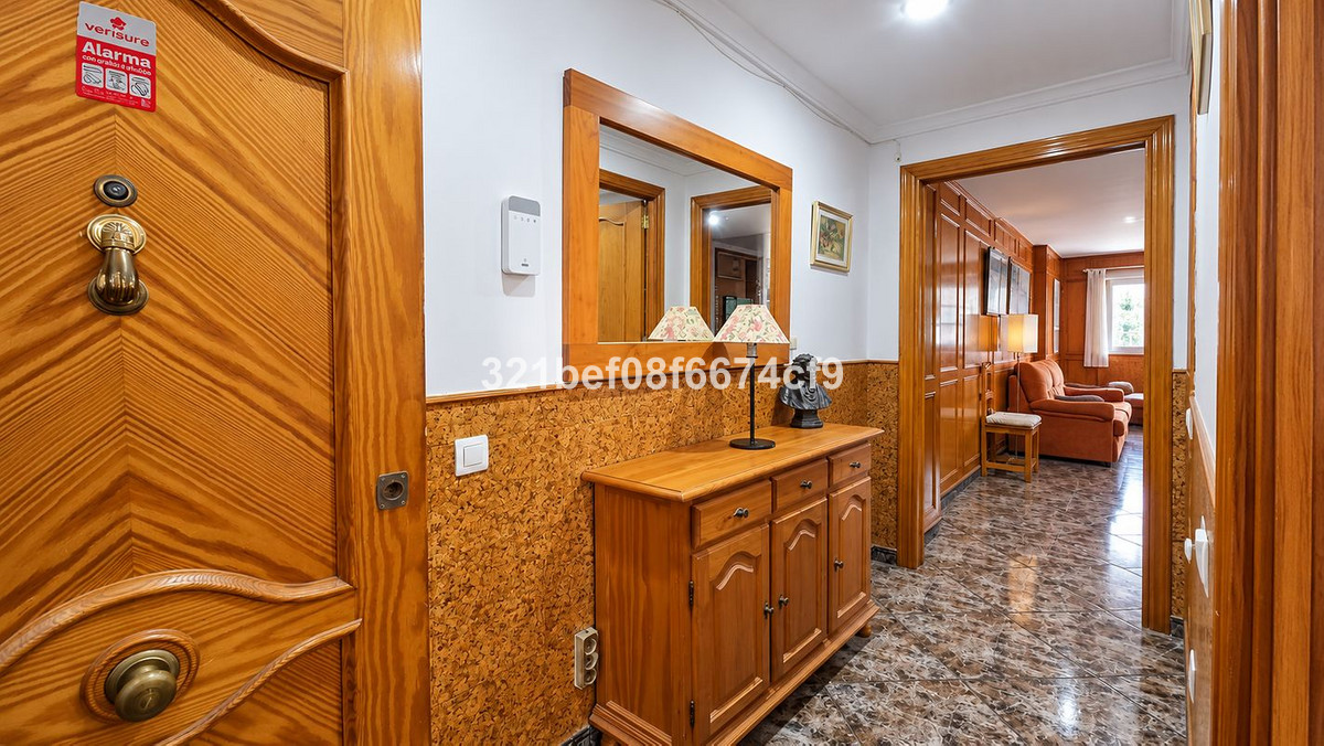 Appartement te koop in Teatinos | 4 slaapkamers H5524498