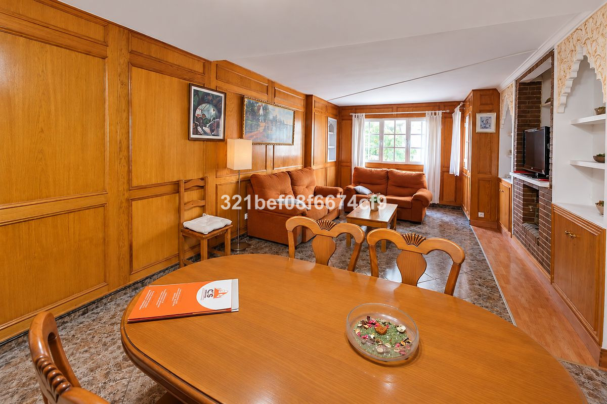 Appartement te koop in Teatinos | 4 slaapkamers H5524498