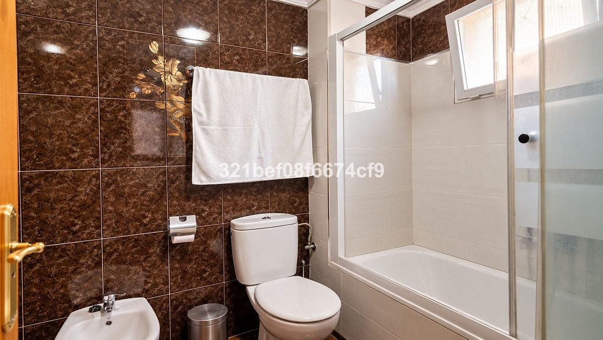 Appartement te koop in Teatinos | 4 slaapkamers H5530648