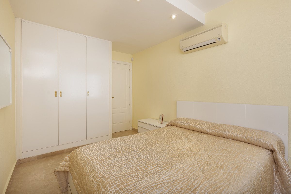 Appartement te koop in The Golden Mile | 3 slaapkamers H4036594