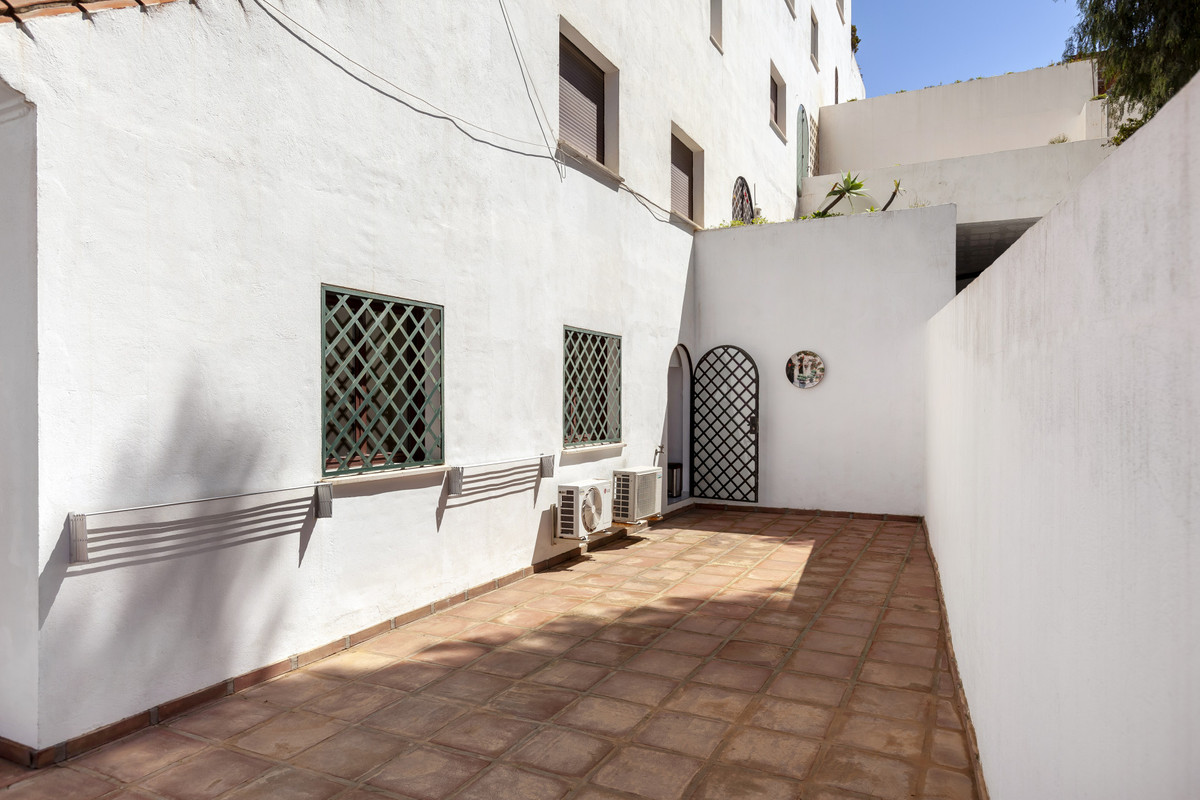 Appartement te koop in The Golden Mile | 3 slaapkamers H4036594