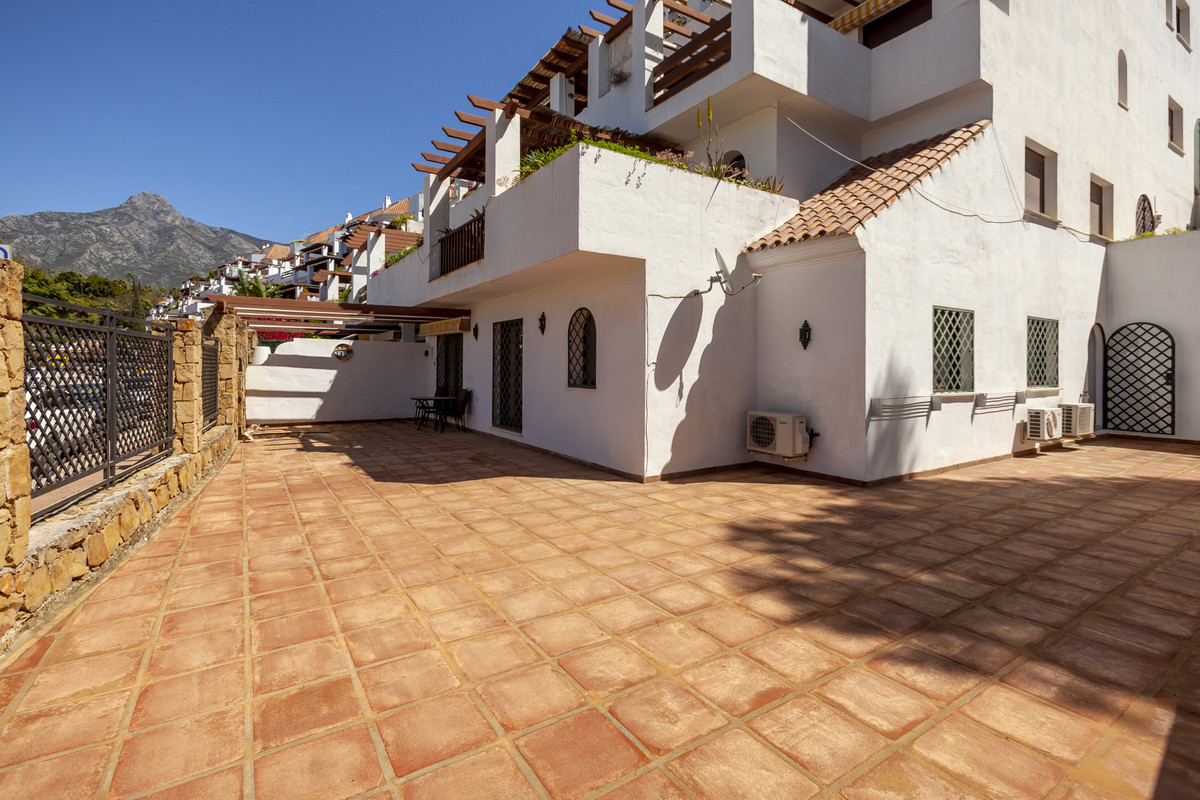 Appartement te koop in The Golden Mile | 3 slaapkamers H4036594