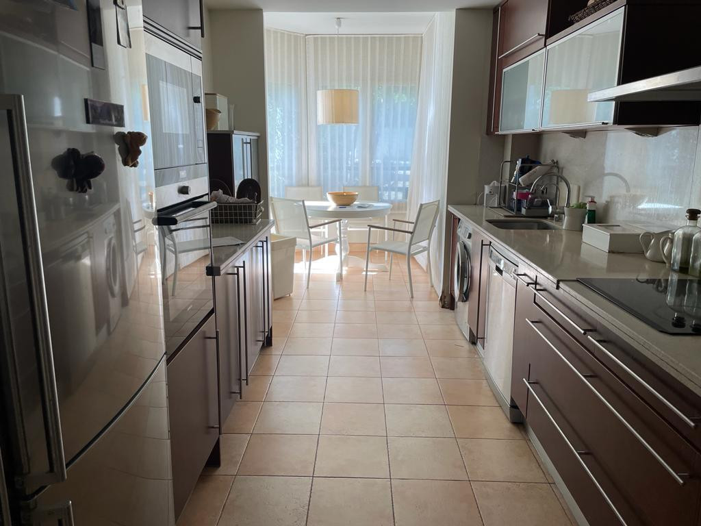 Appartement te koop in The Golden Mile | 3 slaapkamers H4345459