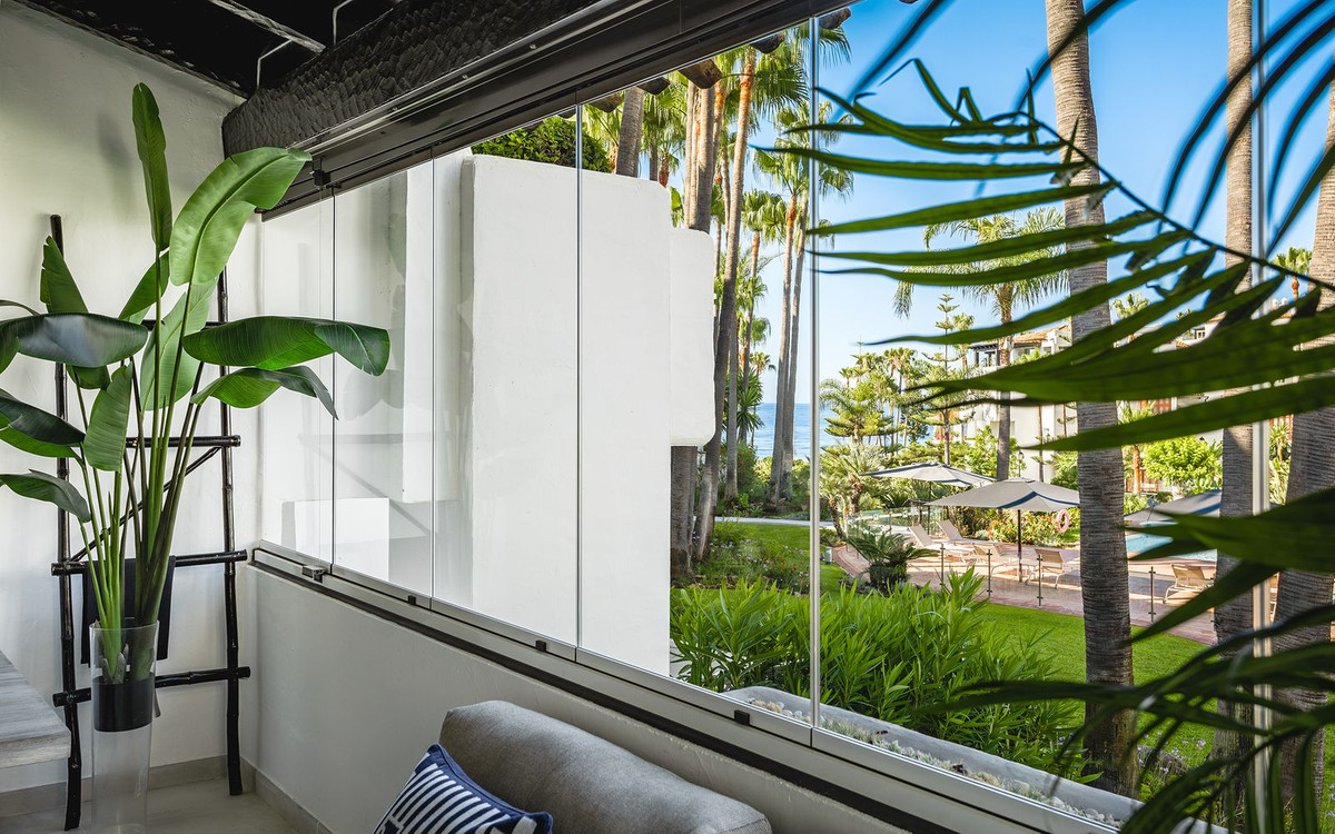 Appartement te koop in The Golden Mile | 3 slaapkamers H4373680