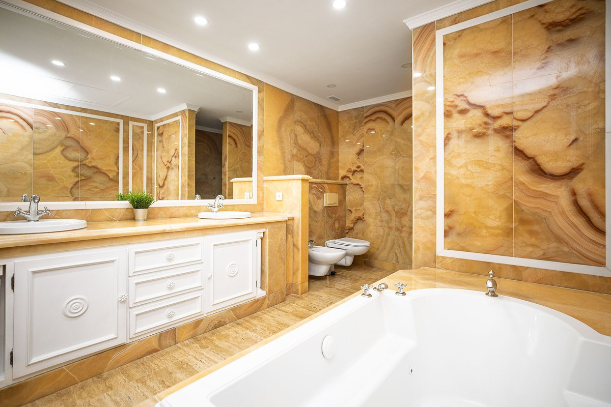 Property main view 22