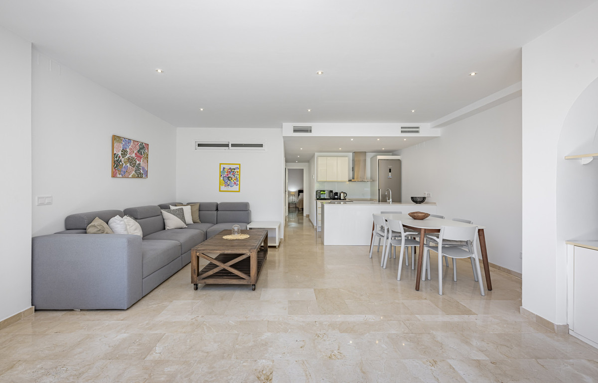 Appartement te koop in The Golden Mile | 1 slaapkamers H4792999