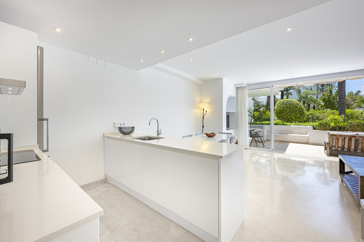 Appartement te koop in The Golden Mile | 1 slaapkamers H4792999