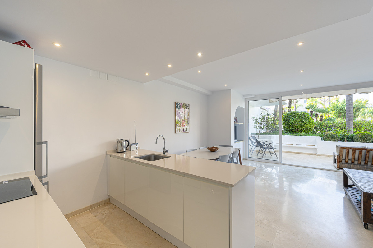 Appartement te koop in The Golden Mile | 1 slaapkamers H4792999