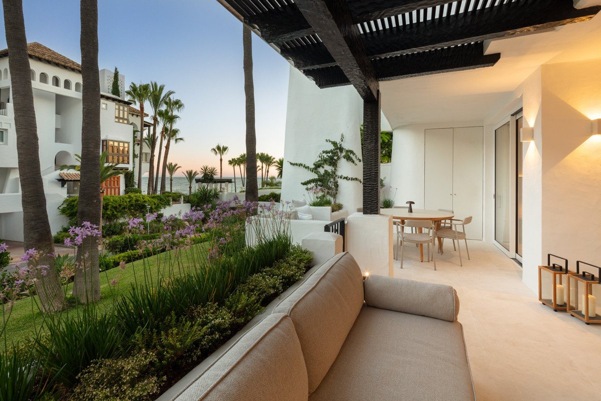 Appartement te koop in The Golden Mile | 3 slaapkamers H4896787