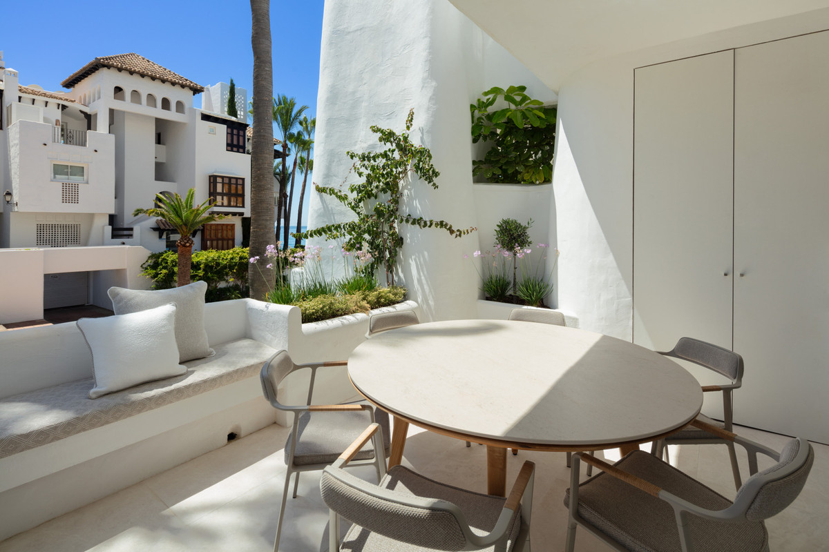 Appartement te koop in The Golden Mile | 3 slaapkamers H4896787