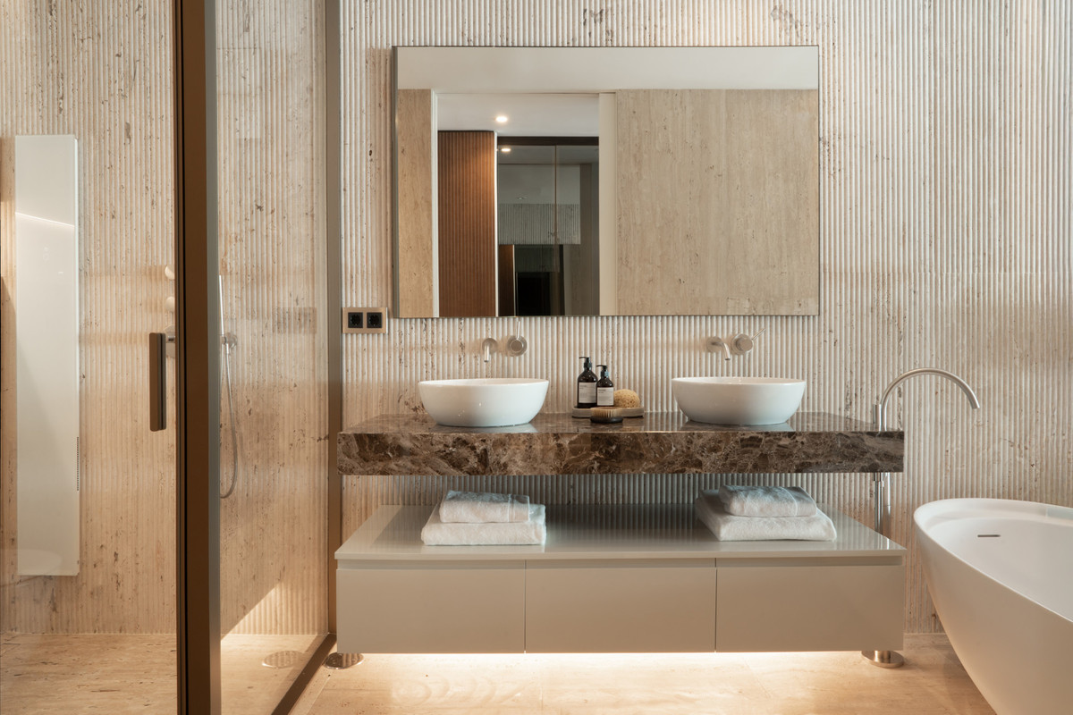 Appartement te koop in The Golden Mile | 4 slaapkamers H4975243