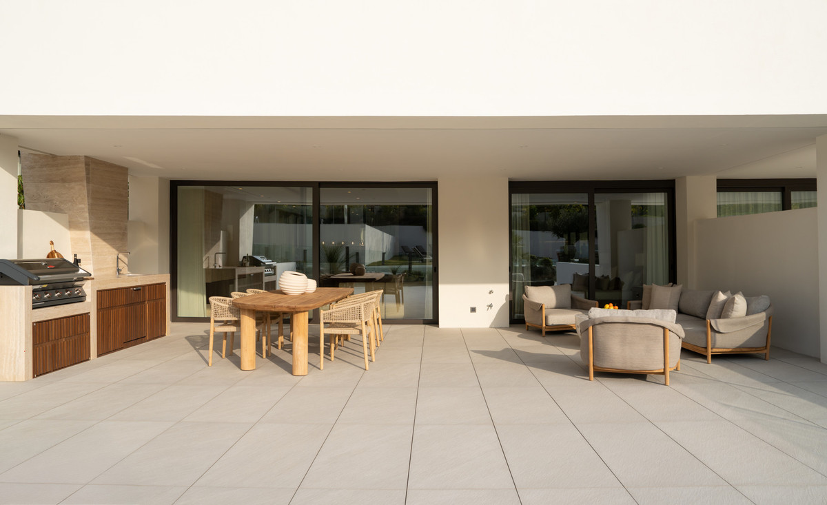 Appartement te koop in The Golden Mile | 4 slaapkamers H4975243