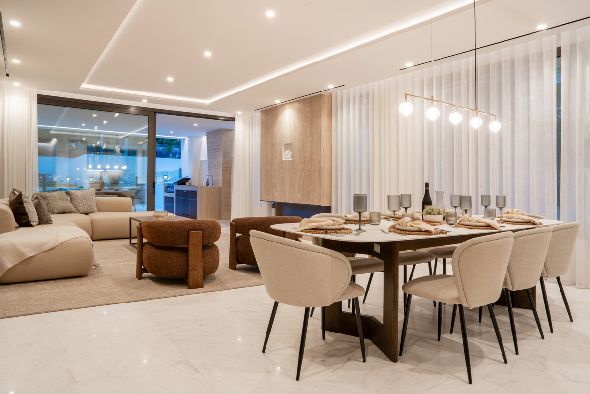 Appartement te koop in The Golden Mile | 4 slaapkamers H4975243