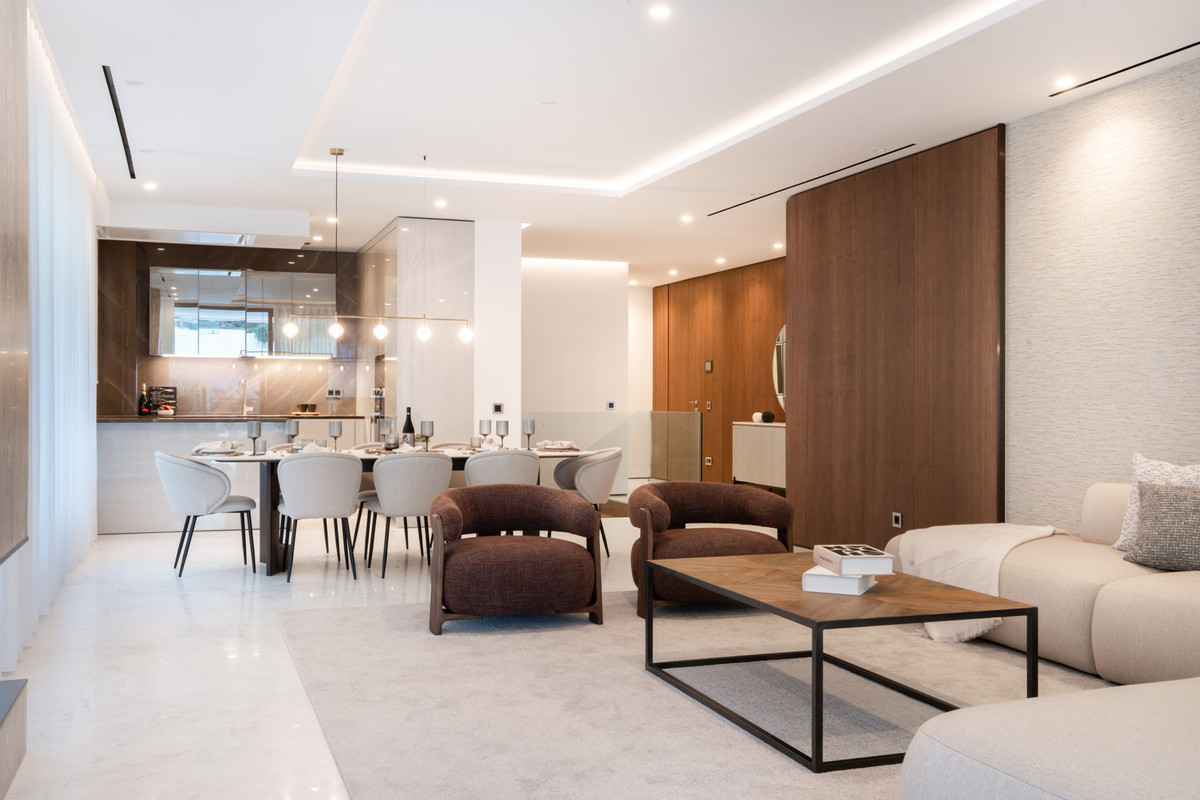 Appartement te koop in The Golden Mile | 4 slaapkamers H4975243