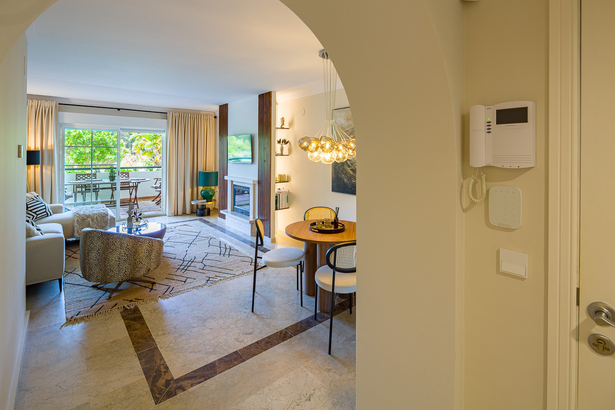 Appartement te koop in The Golden Mile | 2 slaapkamers H4993204