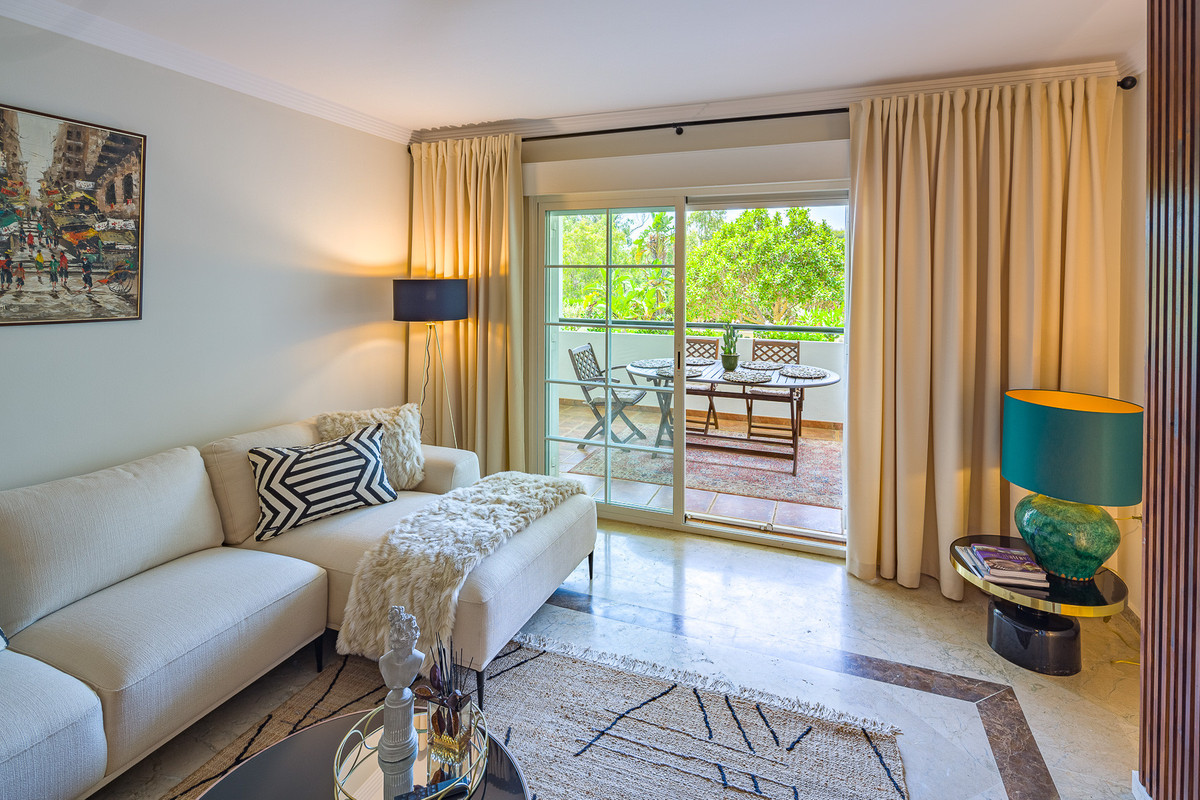 Appartement te koop in The Golden Mile | 2 slaapkamers H4993204