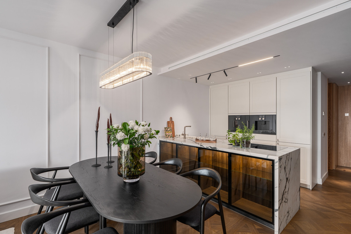 Tussenverdieping Appartement in The Golden Mile-3