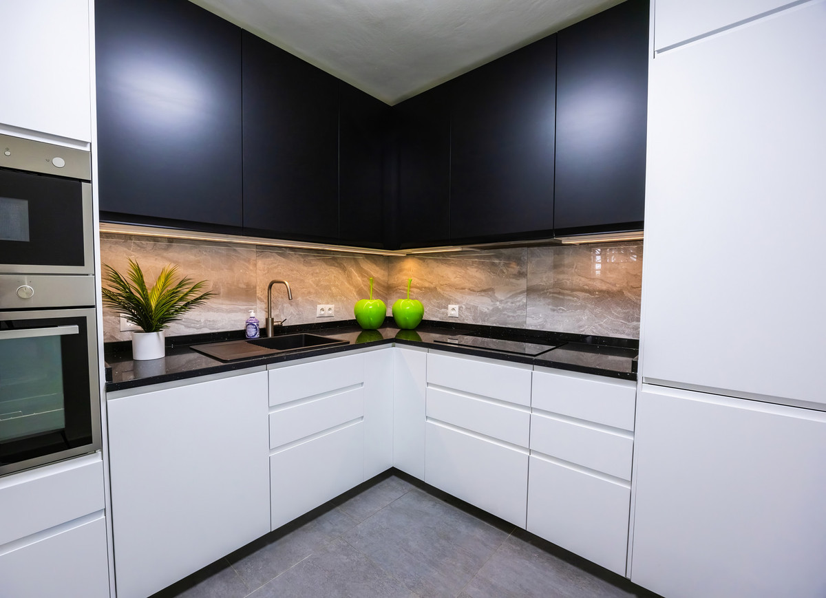 Appartement te koop in The Golden Mile | 3 slaapkamers H5010964
