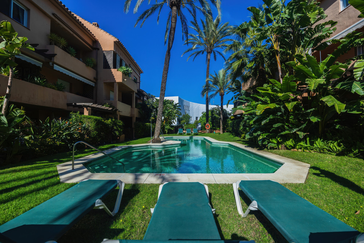 Appartement te koop in The Golden Mile | 3 slaapkamers H5010964