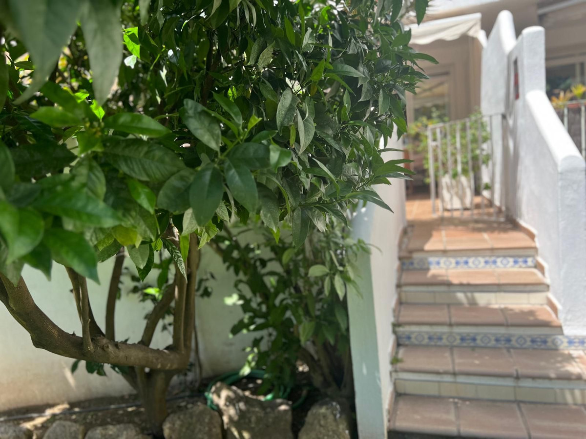 Apartment for sale in The Golden Mile | 3 bedrooms H5025880