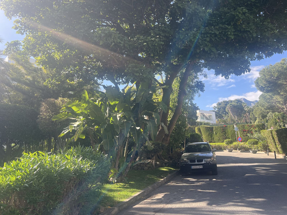 Apartment for sale in The Golden Mile | 3 bedrooms H5025880
