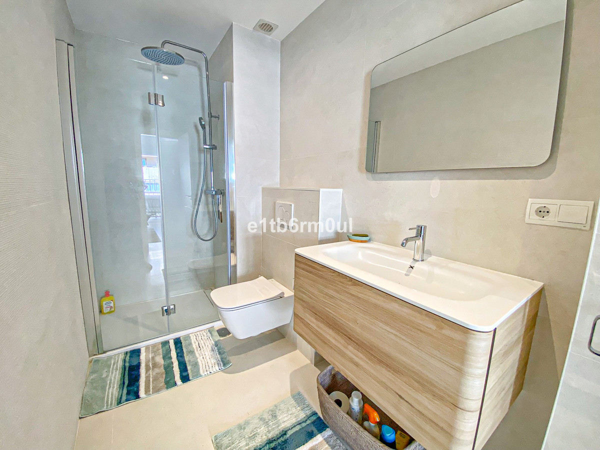 Penthouse for sale in The Golden Mile | 2 bedrooms H5026420