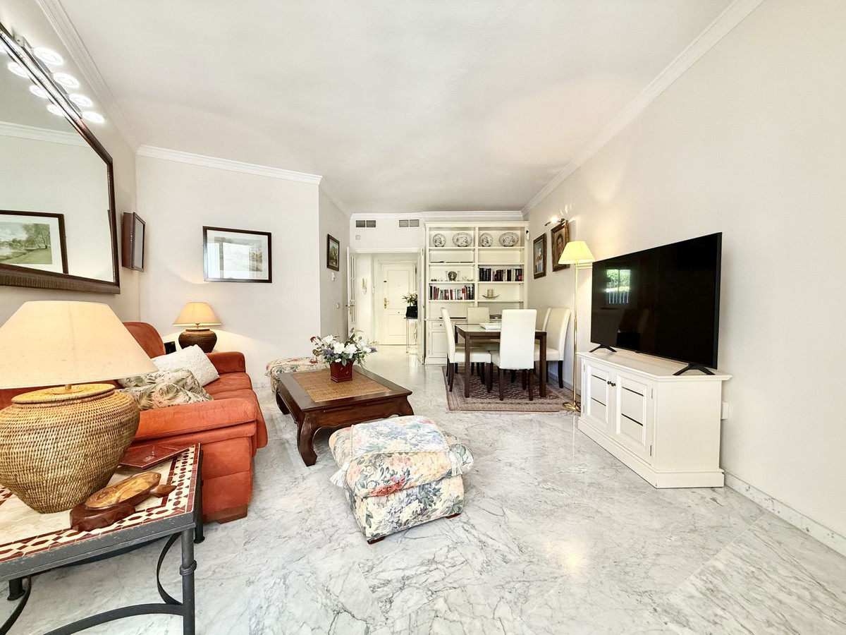 Apartment for sale in The Golden Mile | 3 bedrooms H5051644