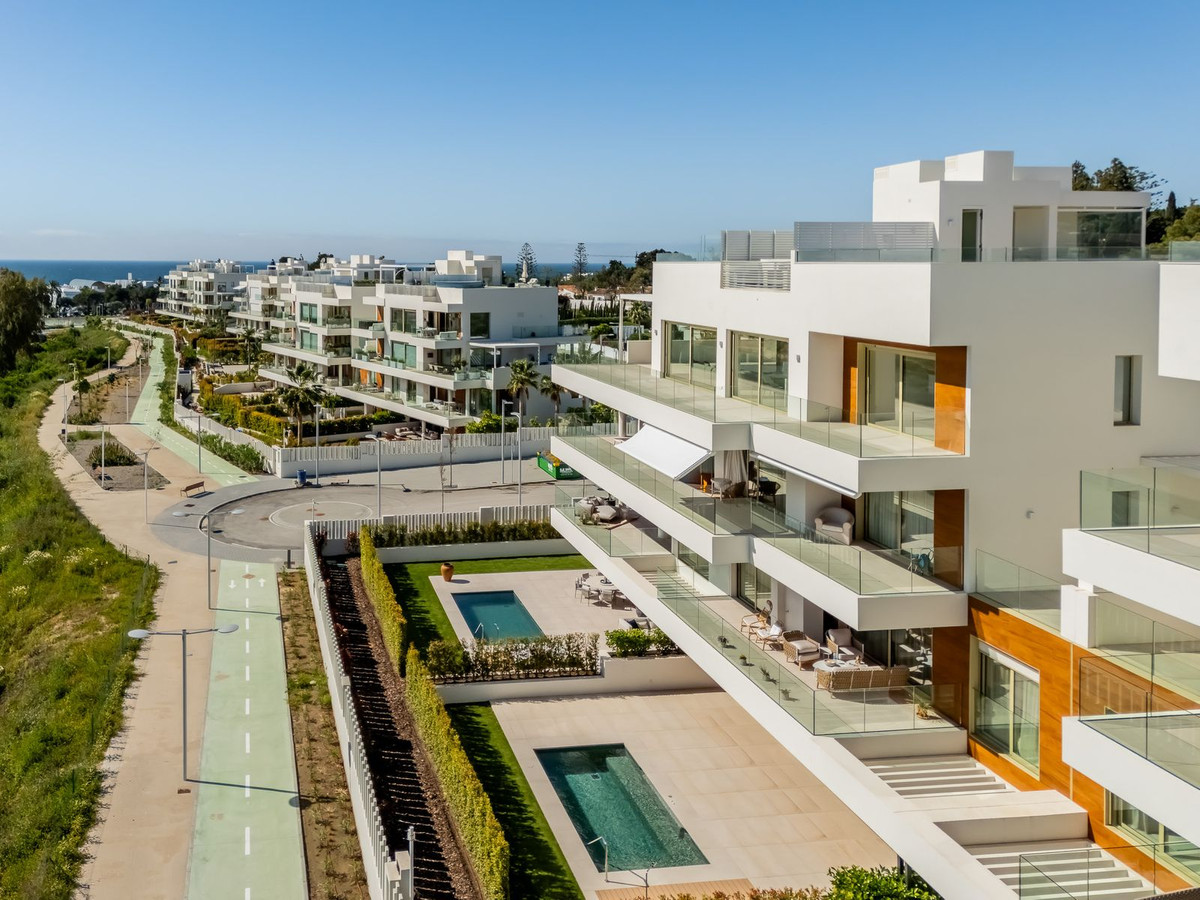 Appartement te koop in The Golden Mile | 4 slaapkamers H5058217