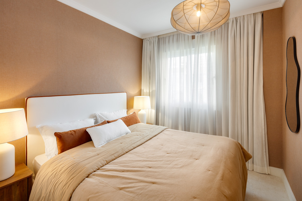 Appartement te koop in The Golden Mile | 5 slaapkamers H5068114