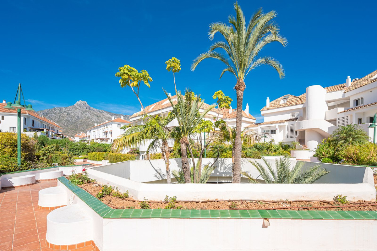Appartement te koop in The Golden Mile | 1 slaapkamers H5076172