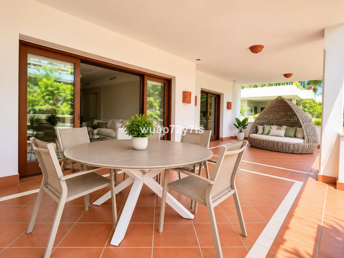 Appartement te koop in The Golden Mile | 2 slaapkamers H5076376