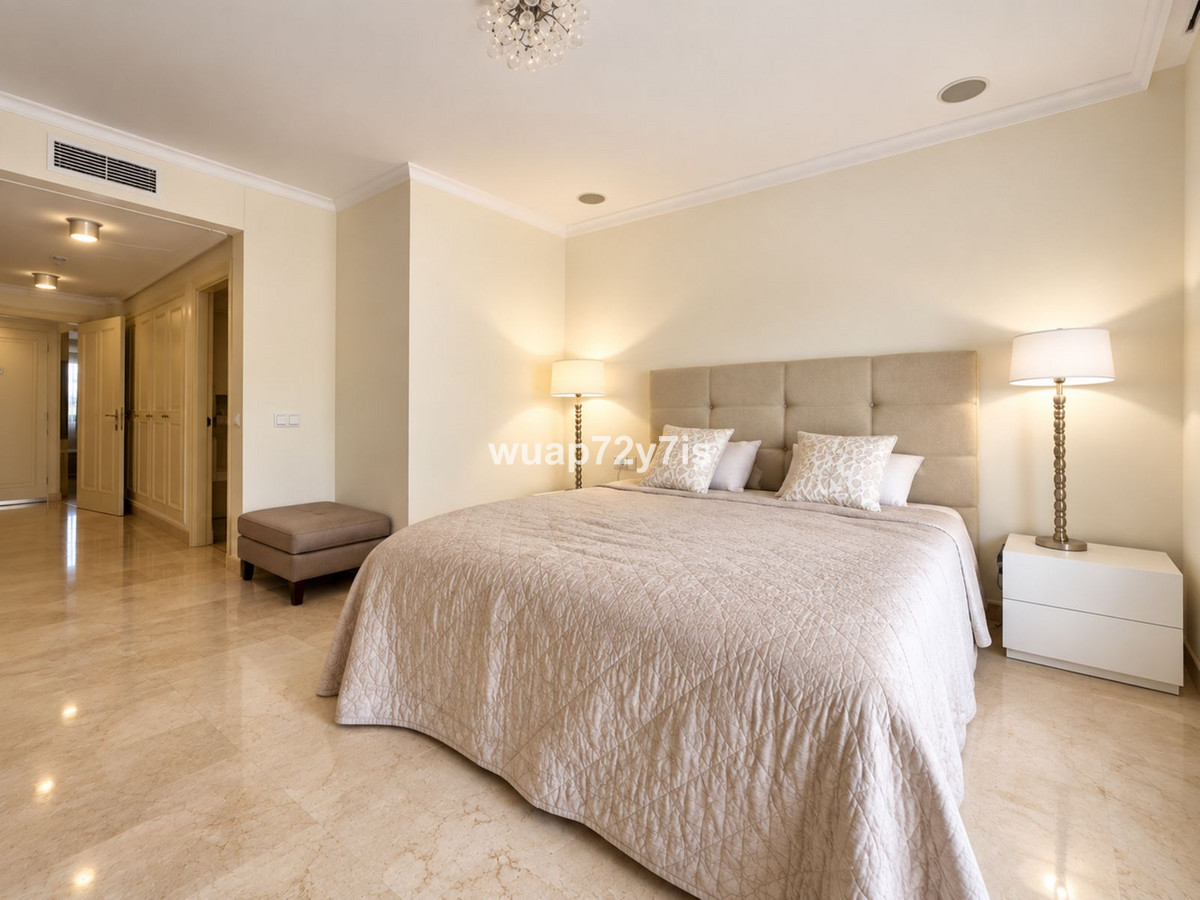 Appartement te koop in The Golden Mile | 2 slaapkamers H5076376