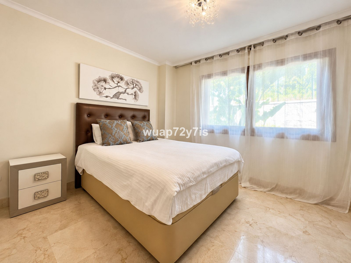 Appartement te koop in The Golden Mile | 2 slaapkamers H5076376