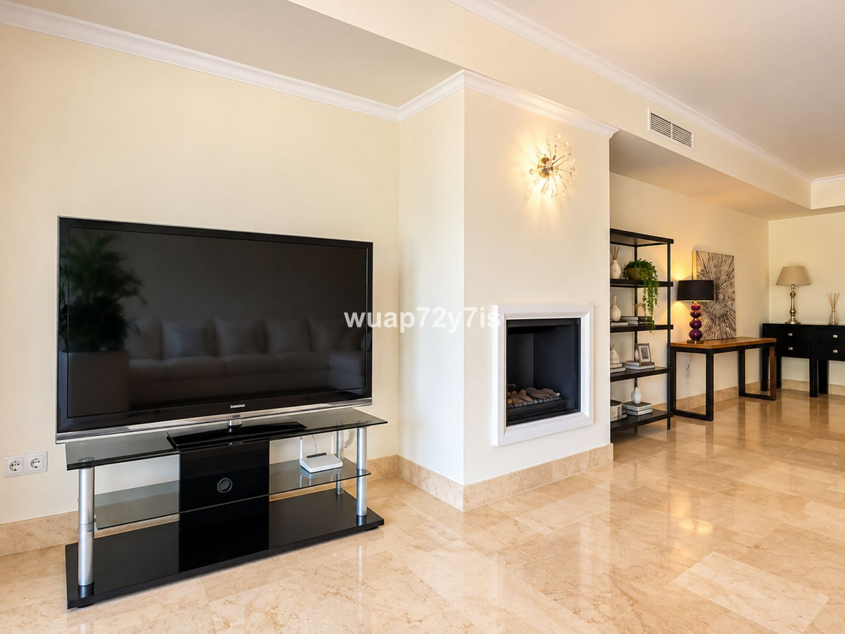 Appartement te koop in The Golden Mile | 2 slaapkamers H5076376