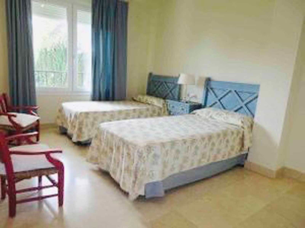 Appartement te koop in The Golden Mile | 3 slaapkamers H5078326