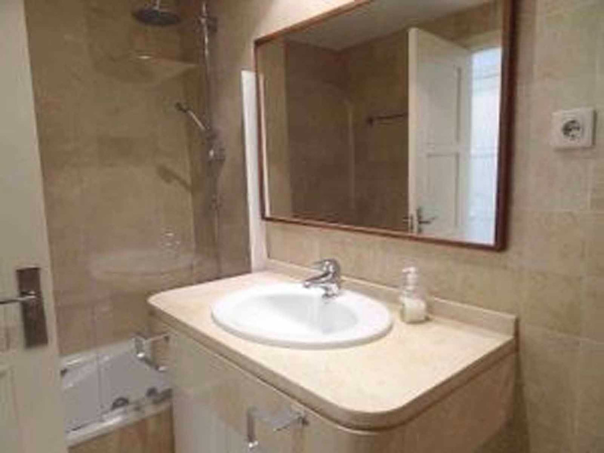 Appartement te koop in The Golden Mile | 3 slaapkamers H5078326