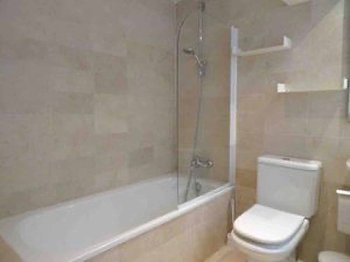 Appartement te koop in The Golden Mile | 3 slaapkamers H5078326