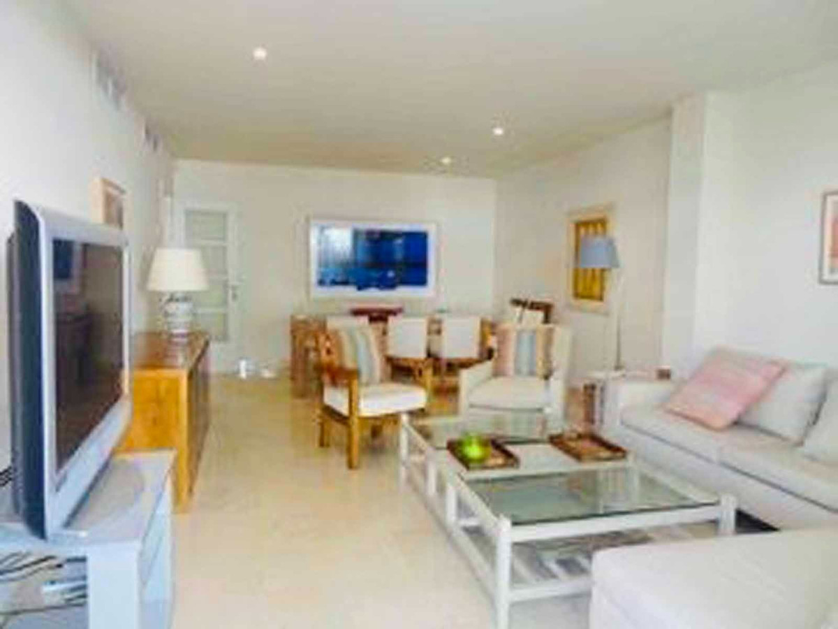 Appartement te koop in The Golden Mile | 3 slaapkamers H5078326