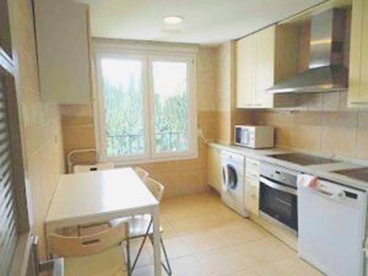 Appartement te koop in The Golden Mile | 3 slaapkamers H5078326