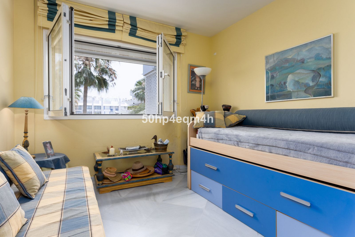 Appartement te koop in The Golden Mile | 3 slaapkamers H5078848