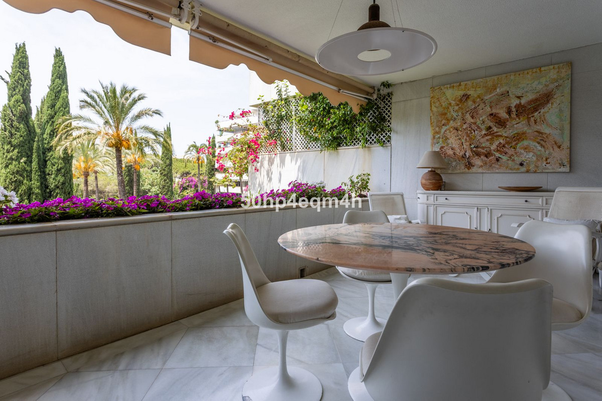 Appartement te koop in The Golden Mile | 3 slaapkamers H5078848