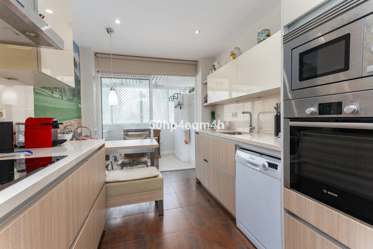 Appartement te koop in The Golden Mile | 3 slaapkamers H5078848