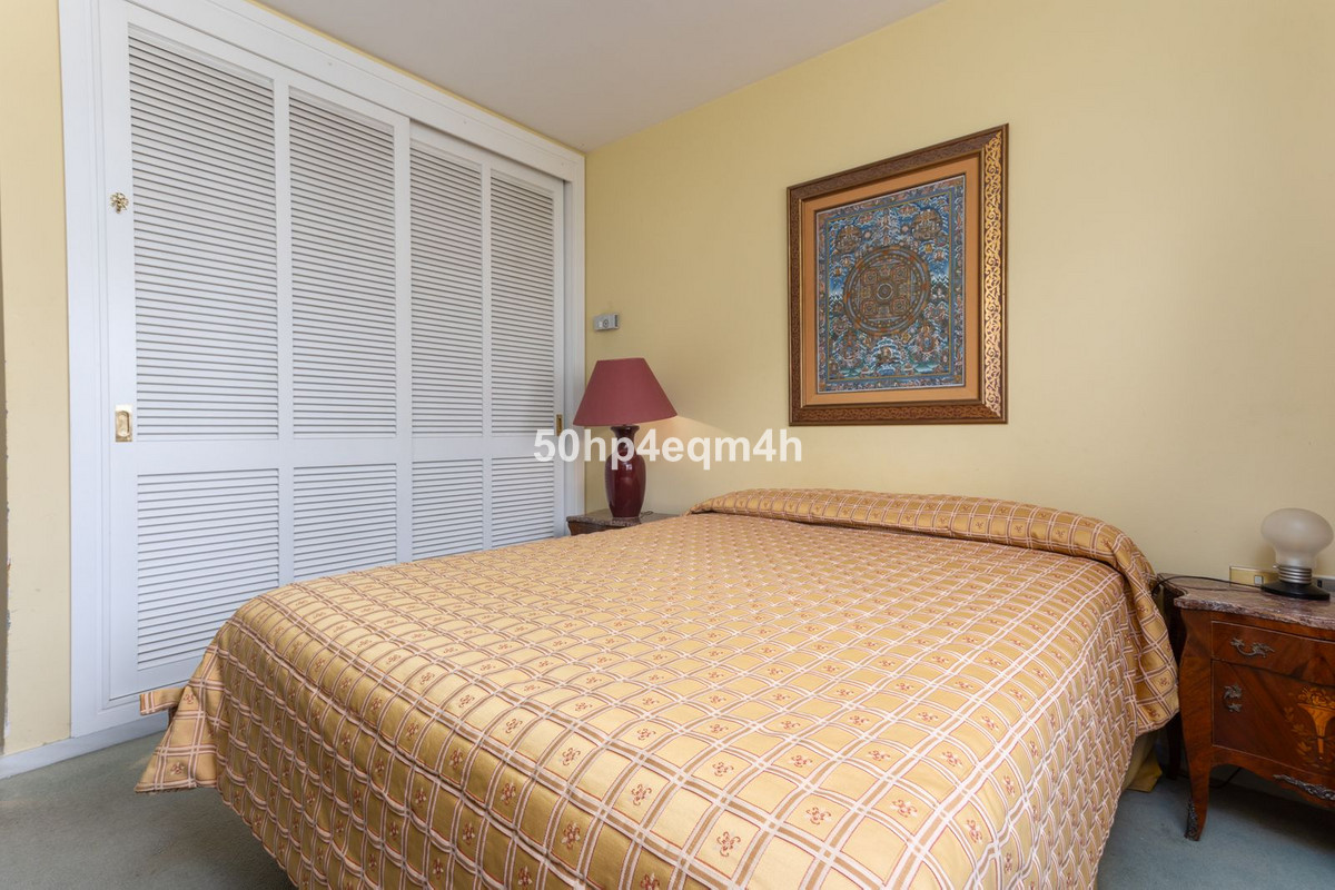 Appartement te koop in The Golden Mile | 3 slaapkamers H5078848