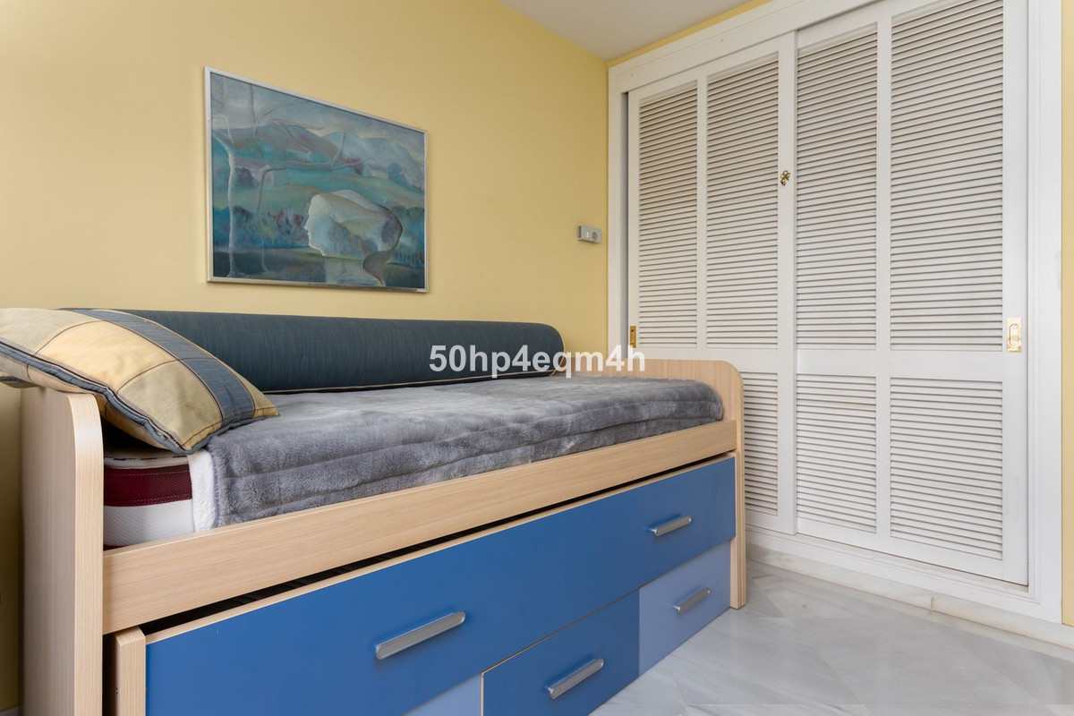 Appartement te koop in The Golden Mile | 3 slaapkamers H5078848