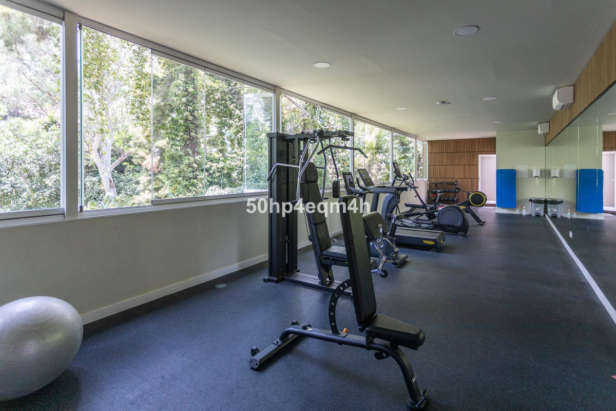 Appartement te koop in The Golden Mile | 3 slaapkamers H5078848